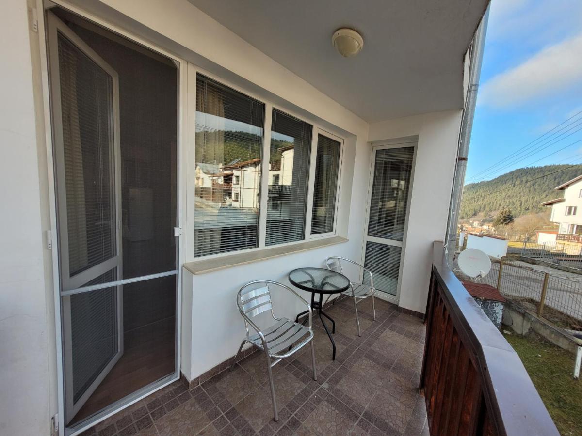 Eagle Rock Apartment 222 Beli Iskar Esterno foto